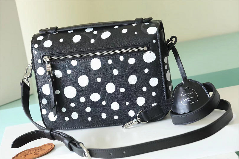 ELE - LUV Bags - 474