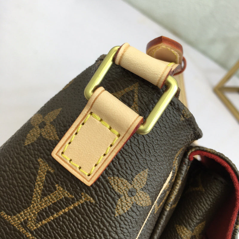 LOV2 Bags - Luxurious Bags  2050