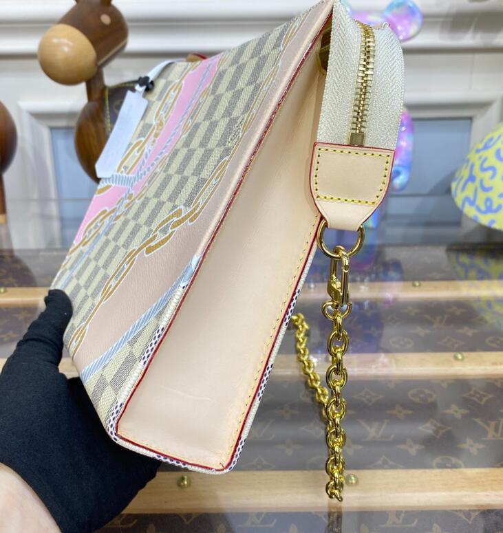 SAMC - LOV Bags - 1215