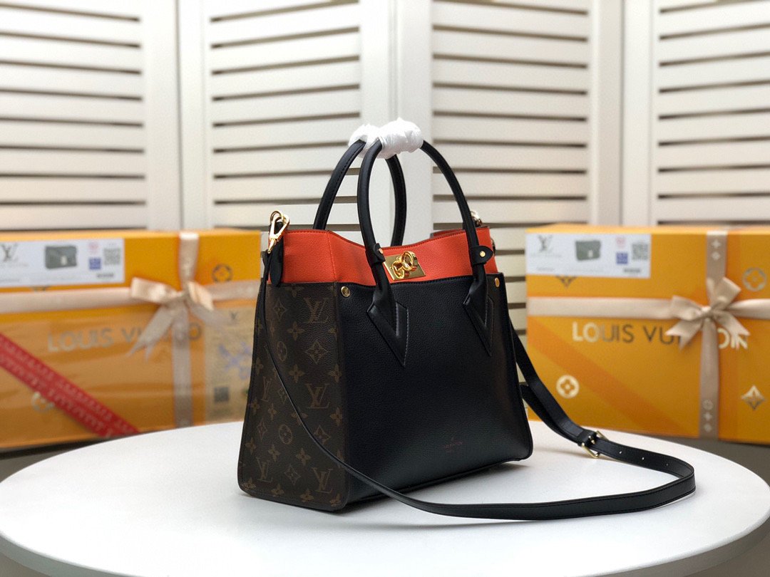 EN - New Arrival Bags LUV 043