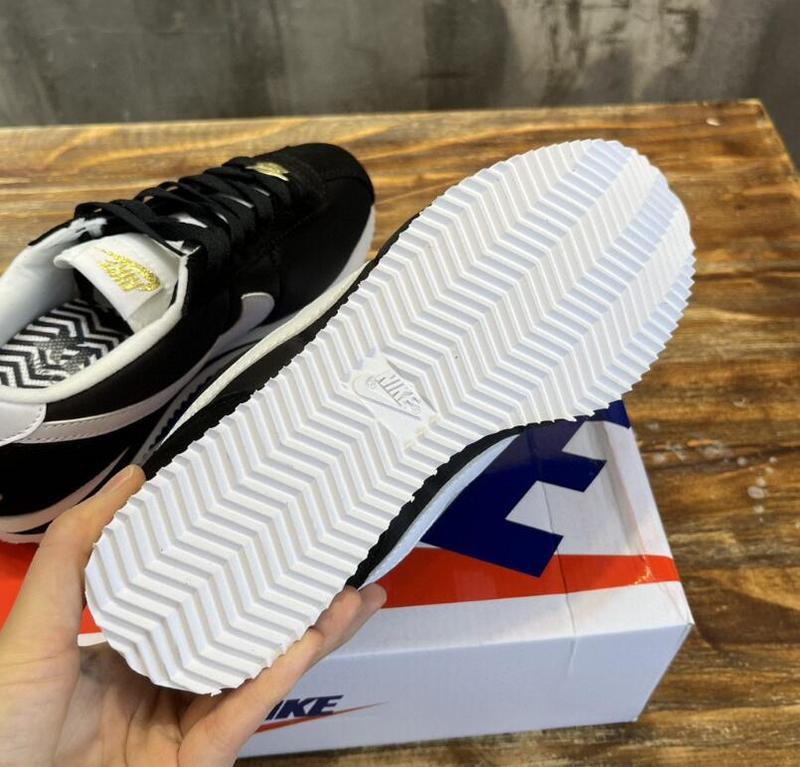 SAMC - NKE Shoes - 597