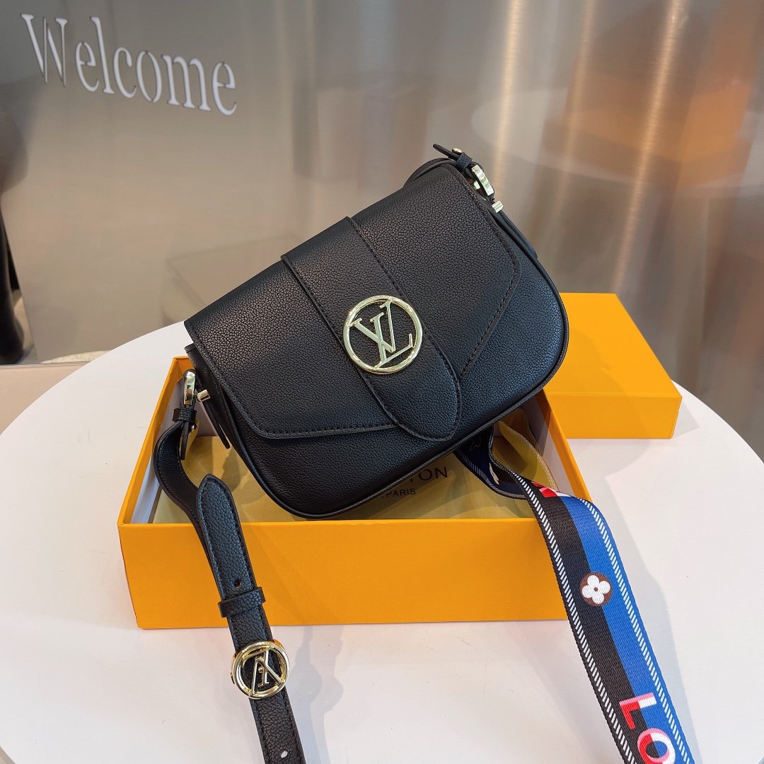 EN - New Arrival Bags LUV 516