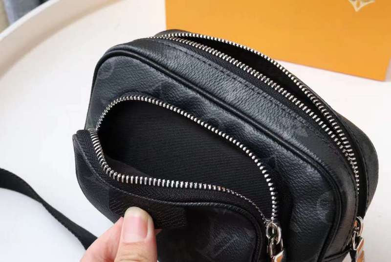 LOV2 Bags - Luxurious Bags  1121