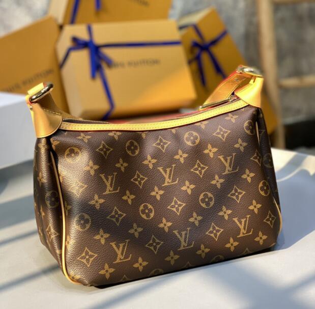 SAMC - LOV Bags - 1833