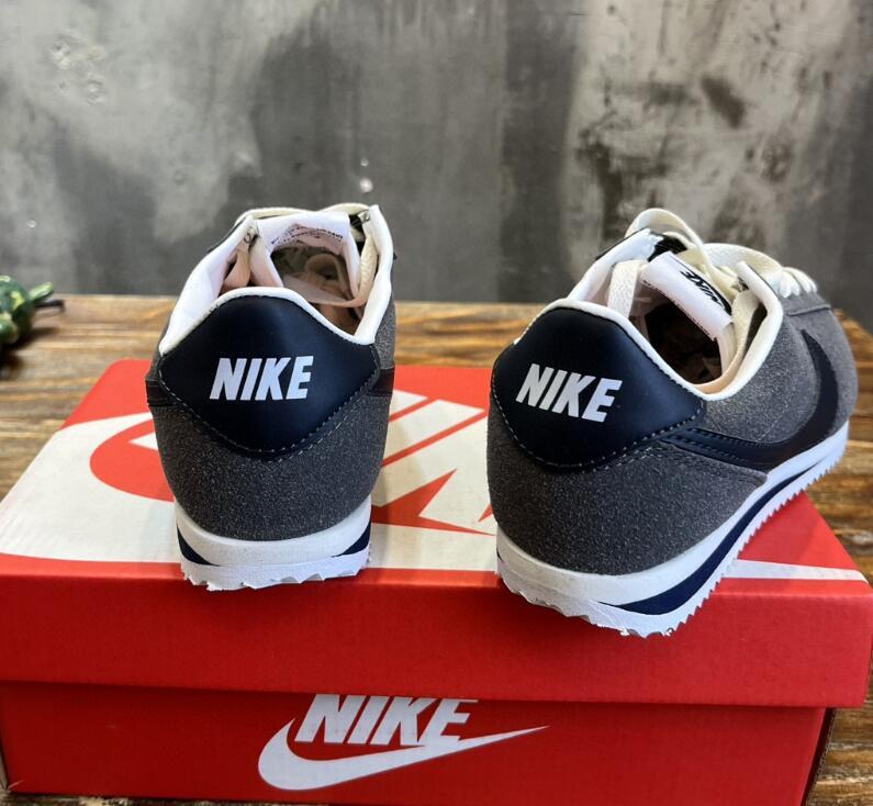 SAMC - NKE Shoes - 592
