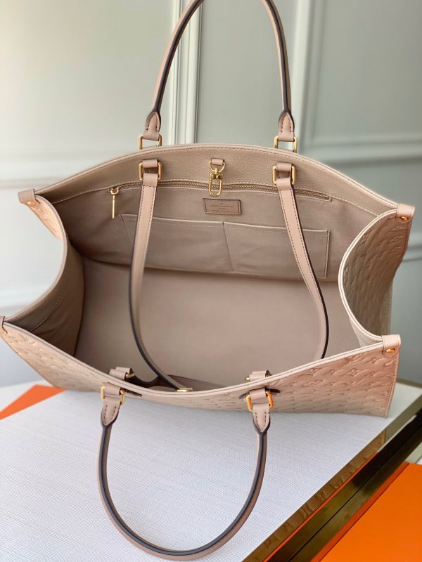 LOV2 Bags - Luxurious Bags  1387