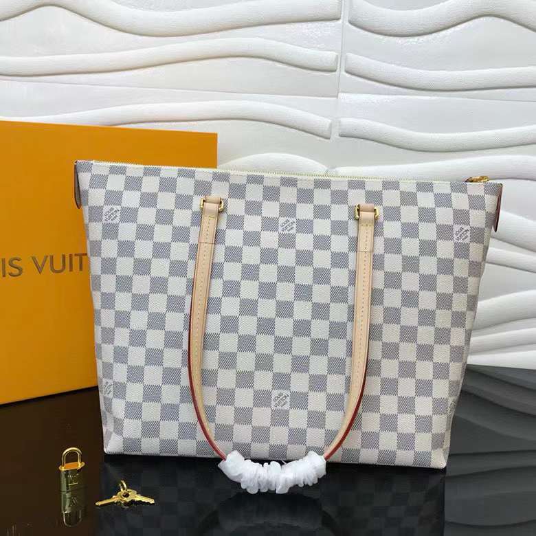 LOV2 Bags - Luxurious Bags  1132