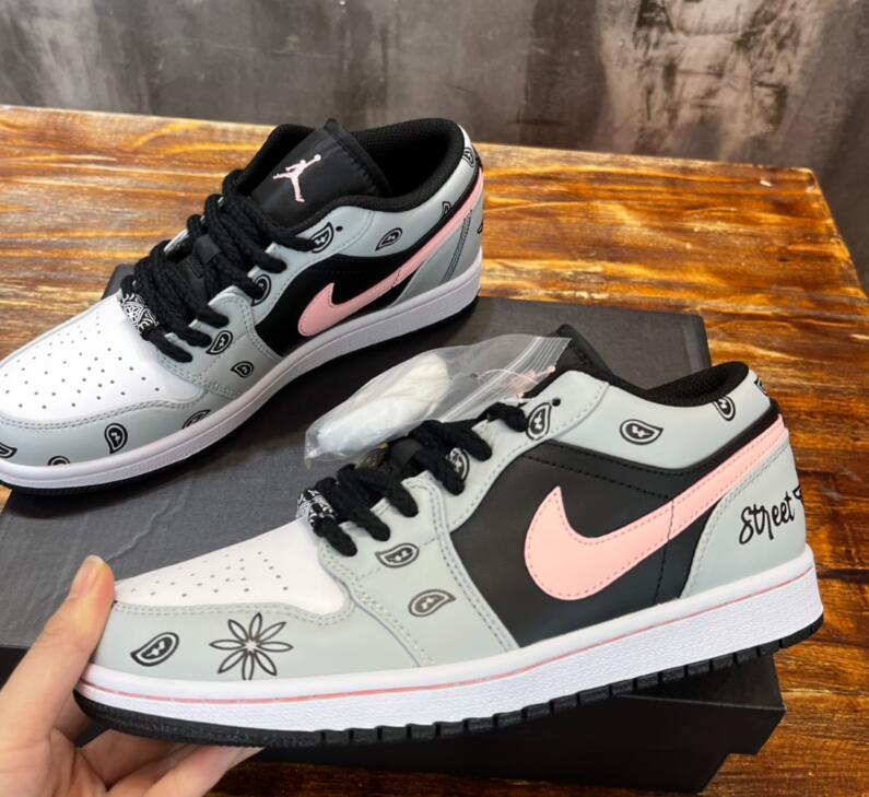 SAMC - NKE Shoes - 843