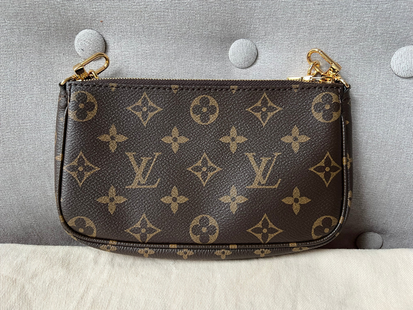 Louis Vuitton Multi Pochette Accessoires Rose Chiaro (RRP £1970)
