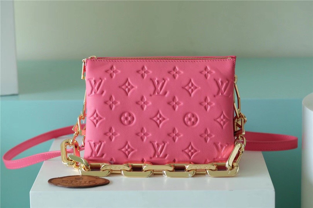LV Coussin GLAMI Monogram Light Pink For Women, WomenÃ¢â‚¬â„¢s Bags, Shoulder And Crossbody Bags 8.3in/21cm LV