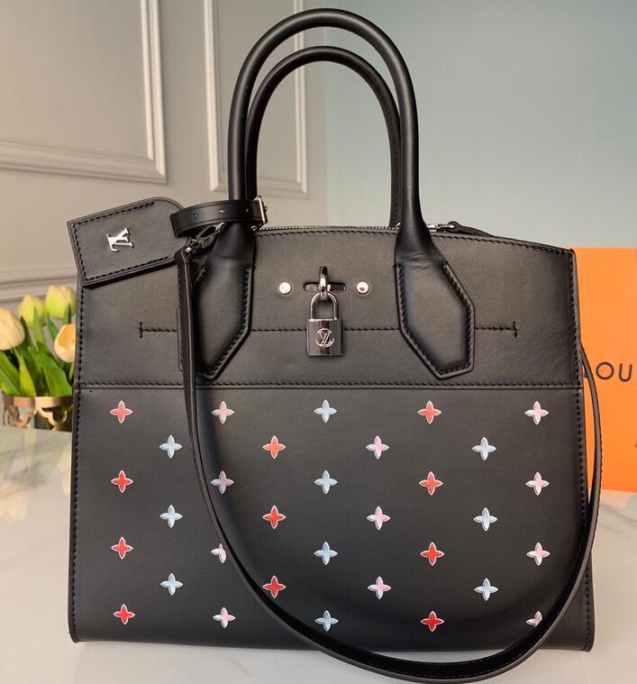 SAMC - LOV Bags - 2932