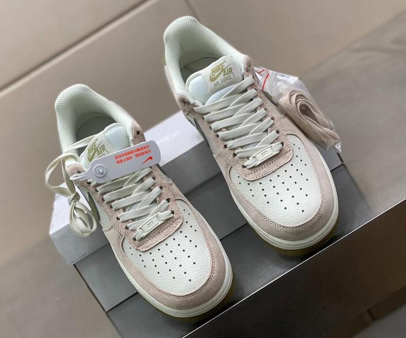 SAMC - NKE Shoes - 150