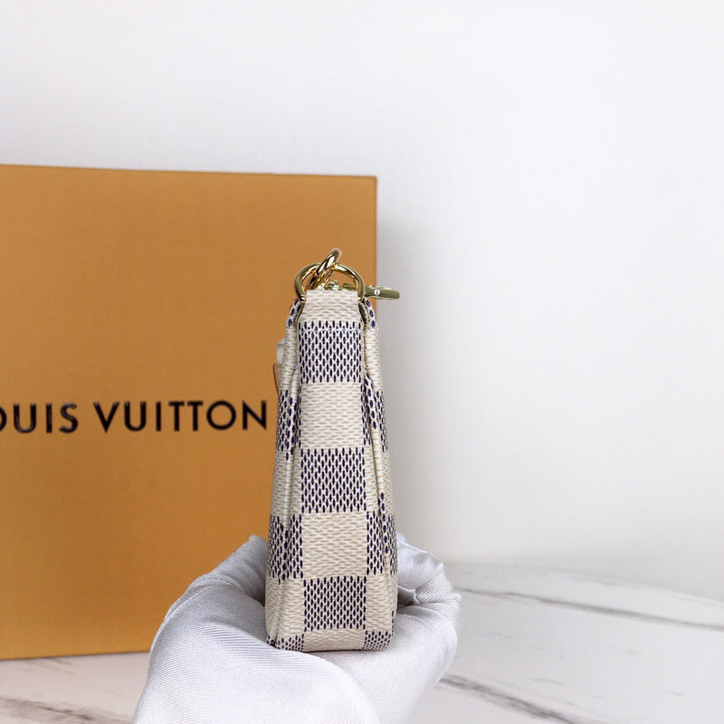 LOV2 Bags - Luxurious Bags  1160