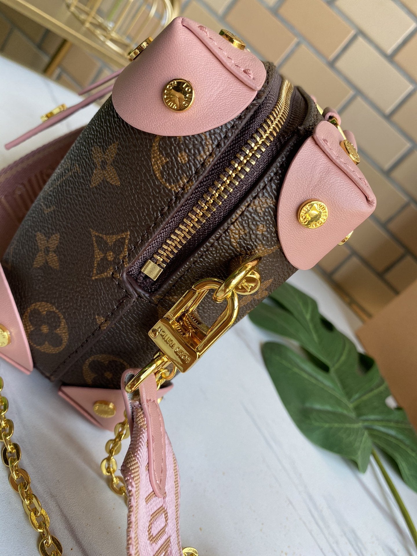 EN - New Arrival Bags LUV 107
