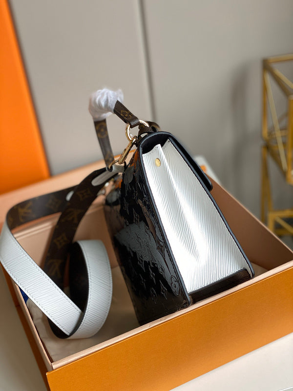 LOV2 Bags - Luxurious Bags  1314