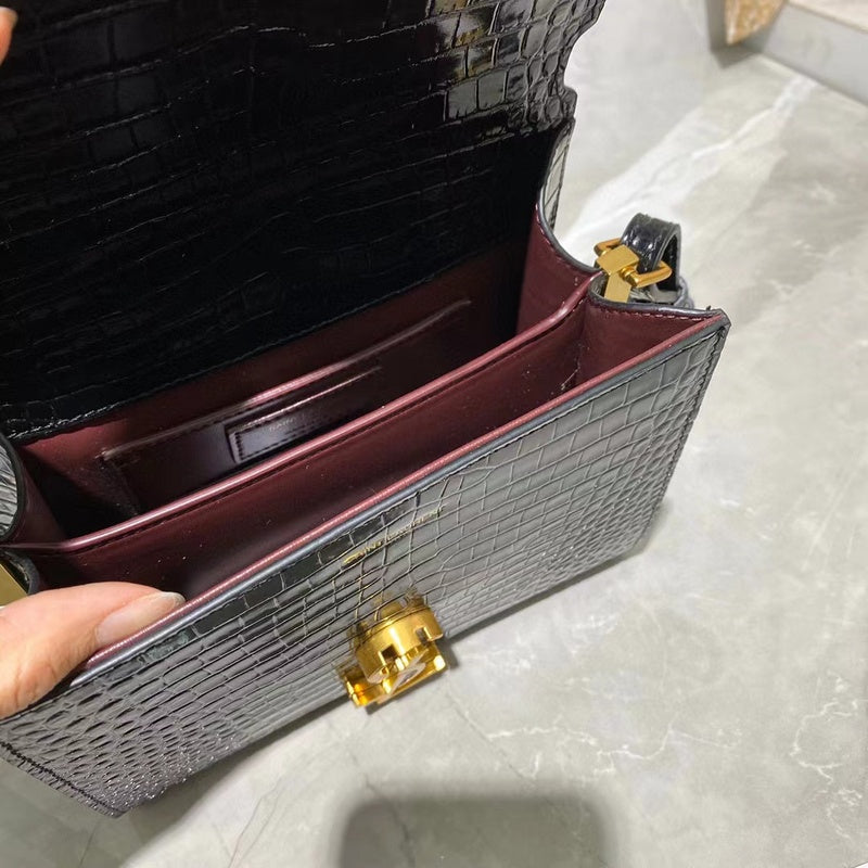 ELE - SLY Bags 162