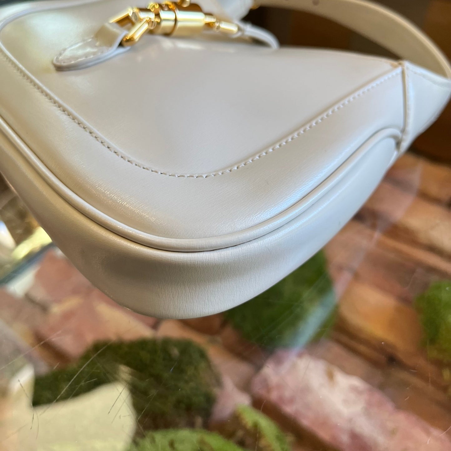 GUCCI Piston Lock Jackie 1961 Small White Shoulder Bag