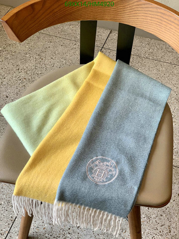 SAMC - HMS Scarves - 821