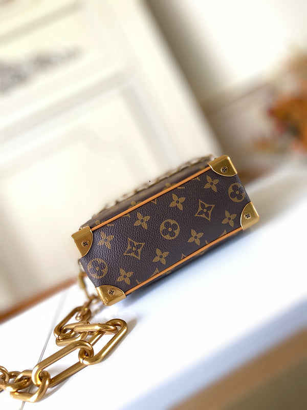 LOV2 Bags - Fashion Bags  2647