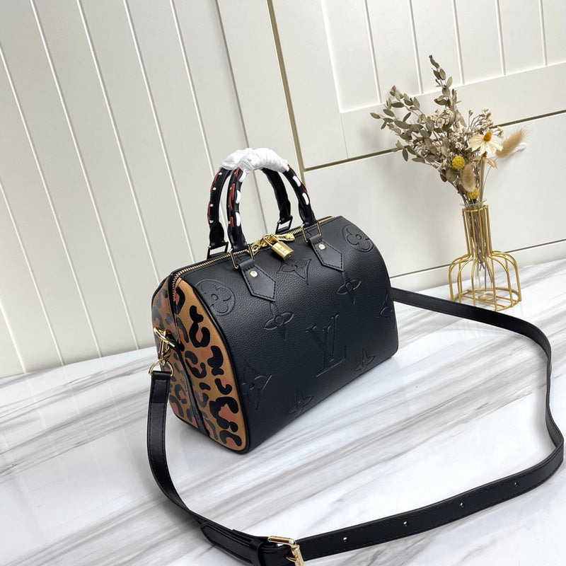 Satchel Bags - VL1 Bags - 009