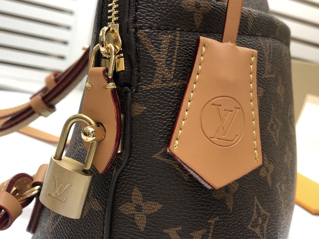 EN - New Arrival Bags LUV 115