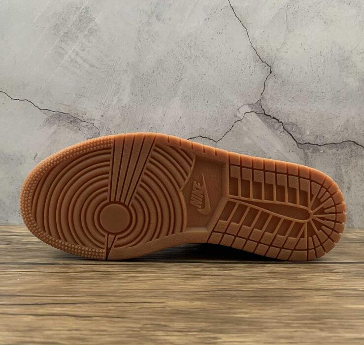 SAMC - NKE Shoes - 1484