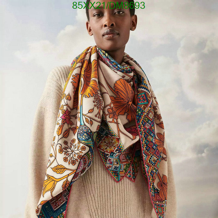 SAMC - HMS Scarves - 029