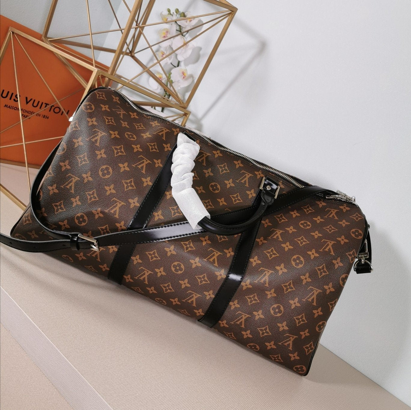 EN - New Arrival Bags LUV 260