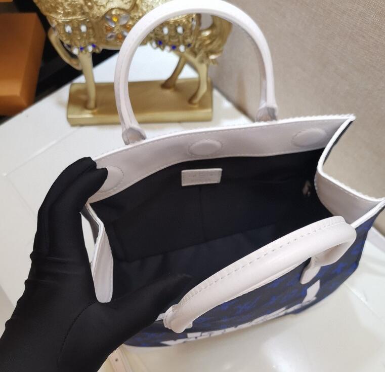 SAMC - LOV Bags - 2432