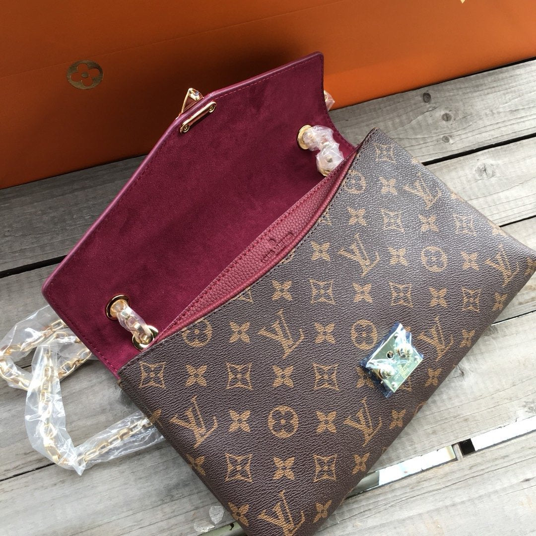 EN - New Arrival Bags LUV 208