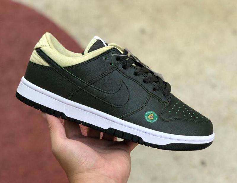SAMC - NKE Shoes - 711