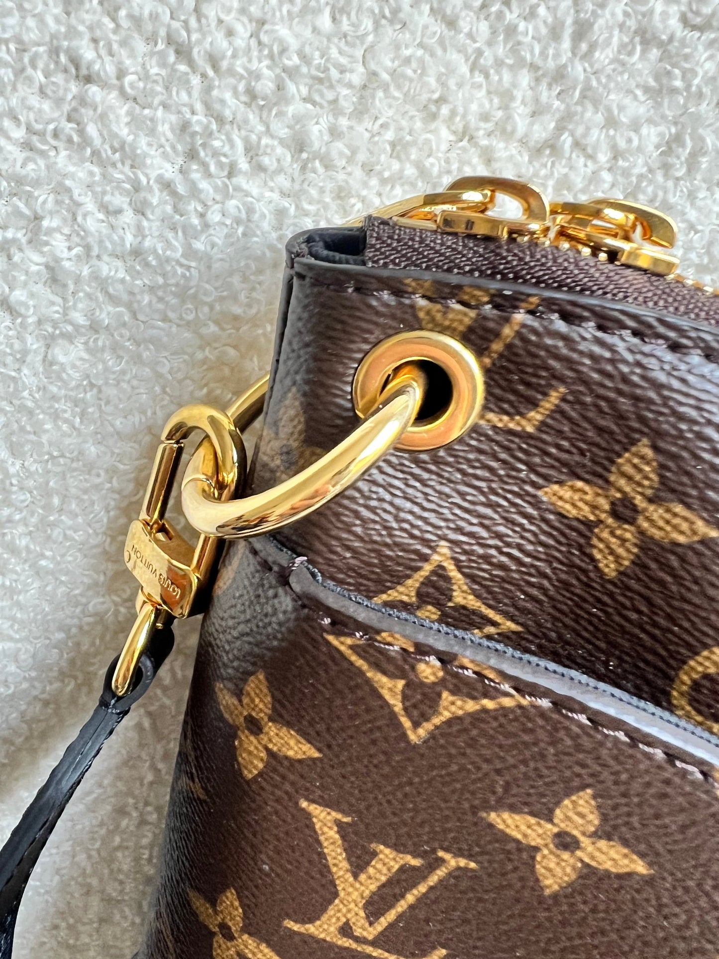 Louis Vuitton Odeon Monogram (RRP £1650)
