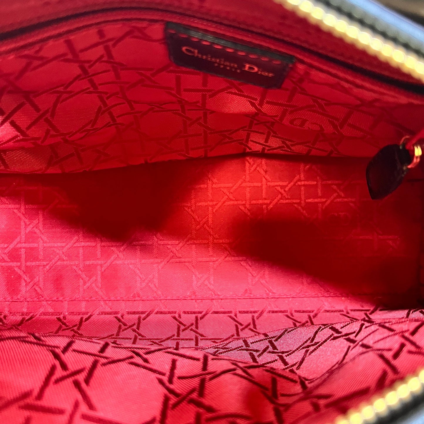 CHRISTIAN DIOR Lady Dior Medium Patent Cannage Tote Bag