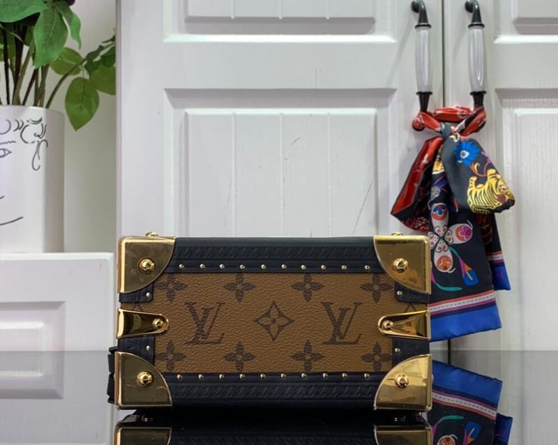SAMC - LOV Bags - 051