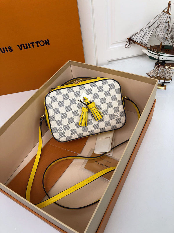 LOV2 Bags - Luxurious Bags  1061