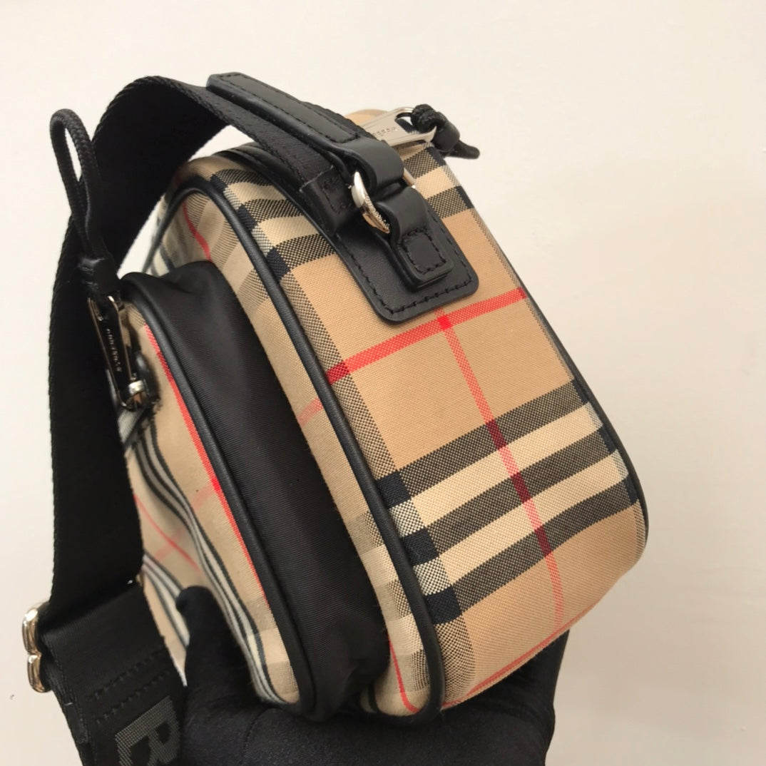 GLAMI Vintage Check And Crossbody Bag For Men, Bags 8.6in/22cm