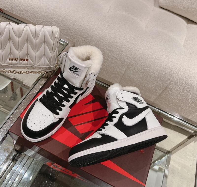 SAMC - NKE Shoes - 315