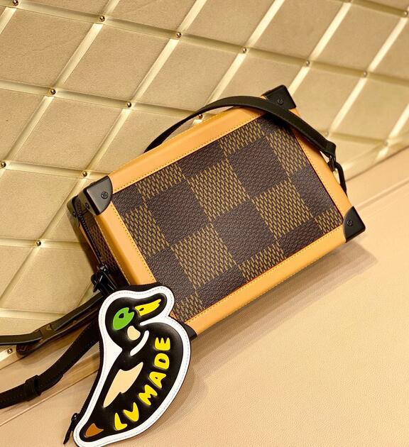 SAMC - LOV Bags - 2751