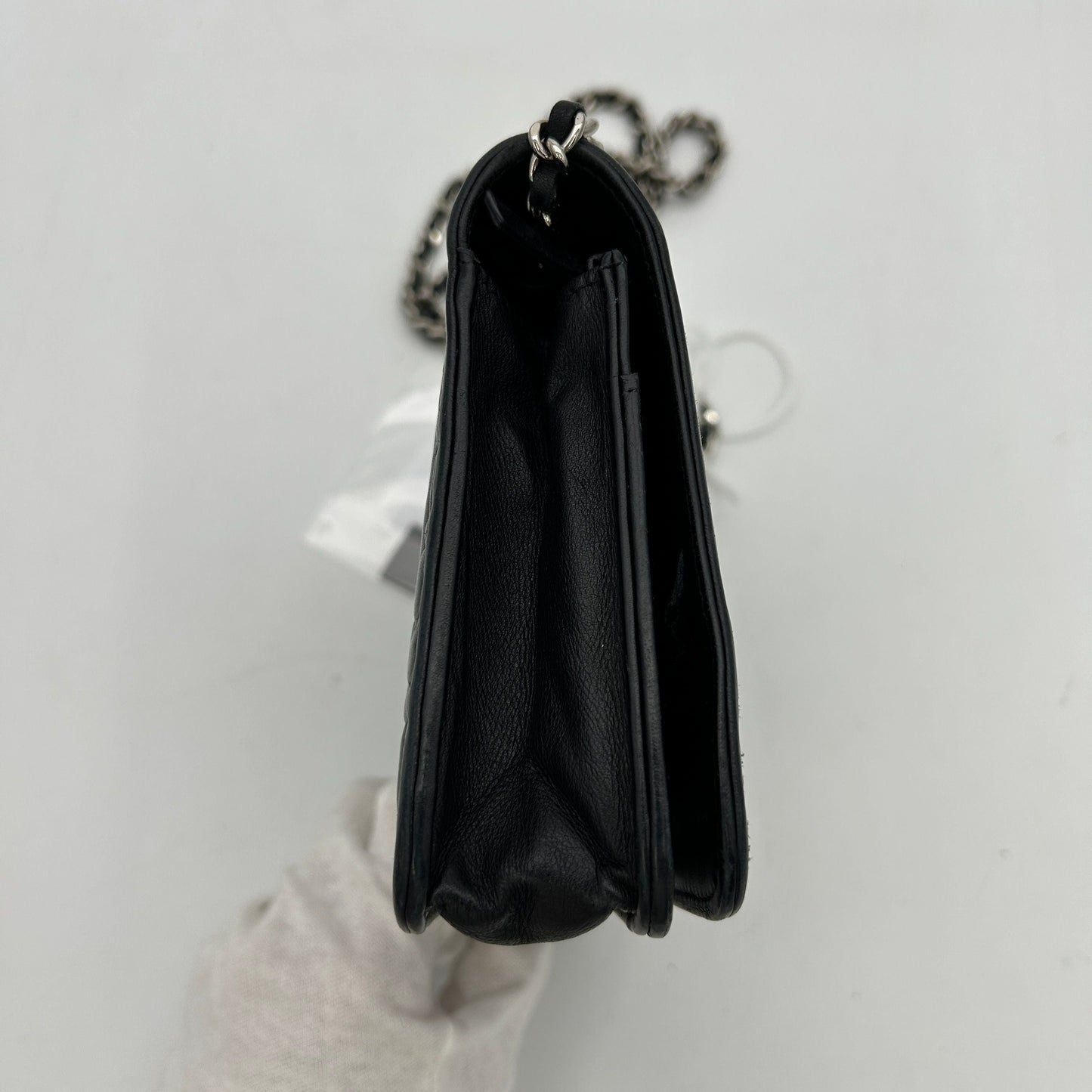 Chanel Camellia Wallet On Chain - Black Clutches, Handbags LA32119