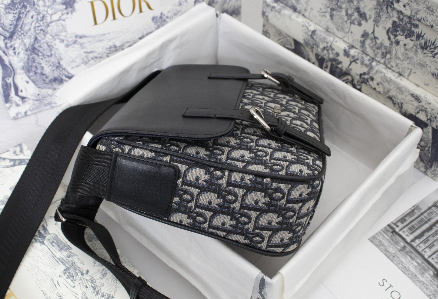 EN - New Arrival Bags DIR 095