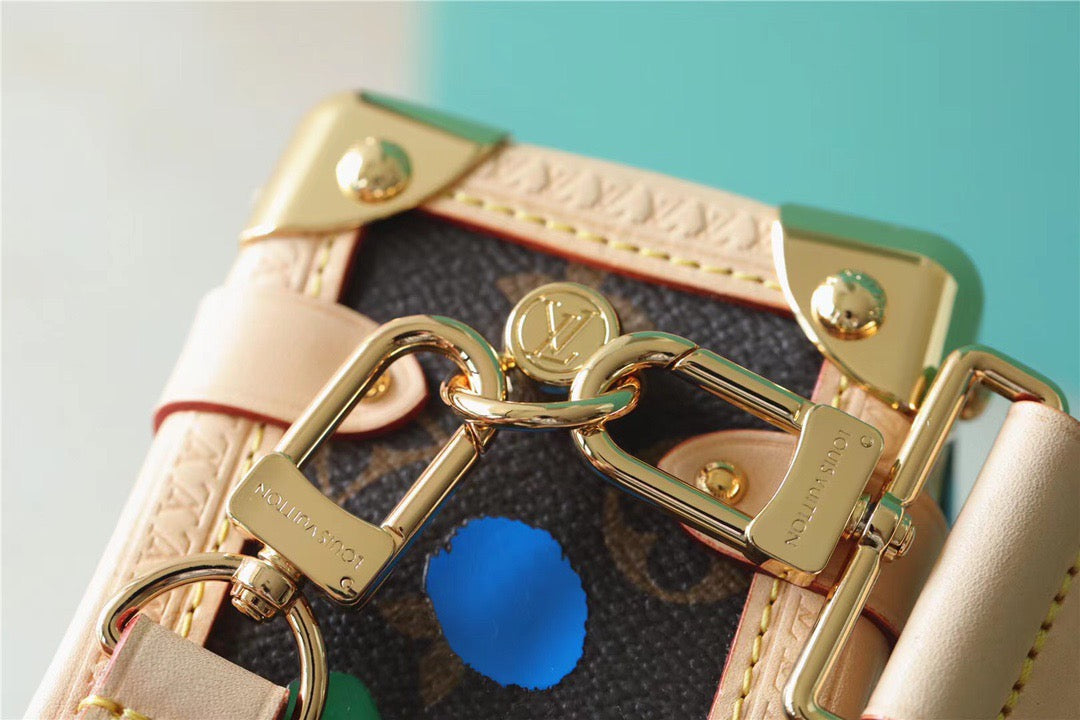 LV Side Trunk PMÃ‚Â Monogram Canvas For Women, WomenÃ¢â‚¬â„¢s Bags, Shoulder And Crossbody Bags 8.3in/21cm LV