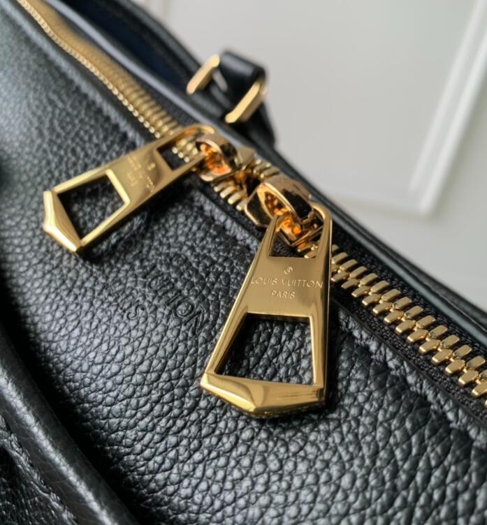 SAMC - LOV Bags - 1102