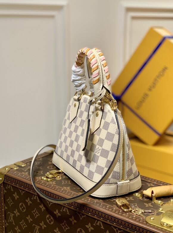 SAMC - LOV Bags - 1775