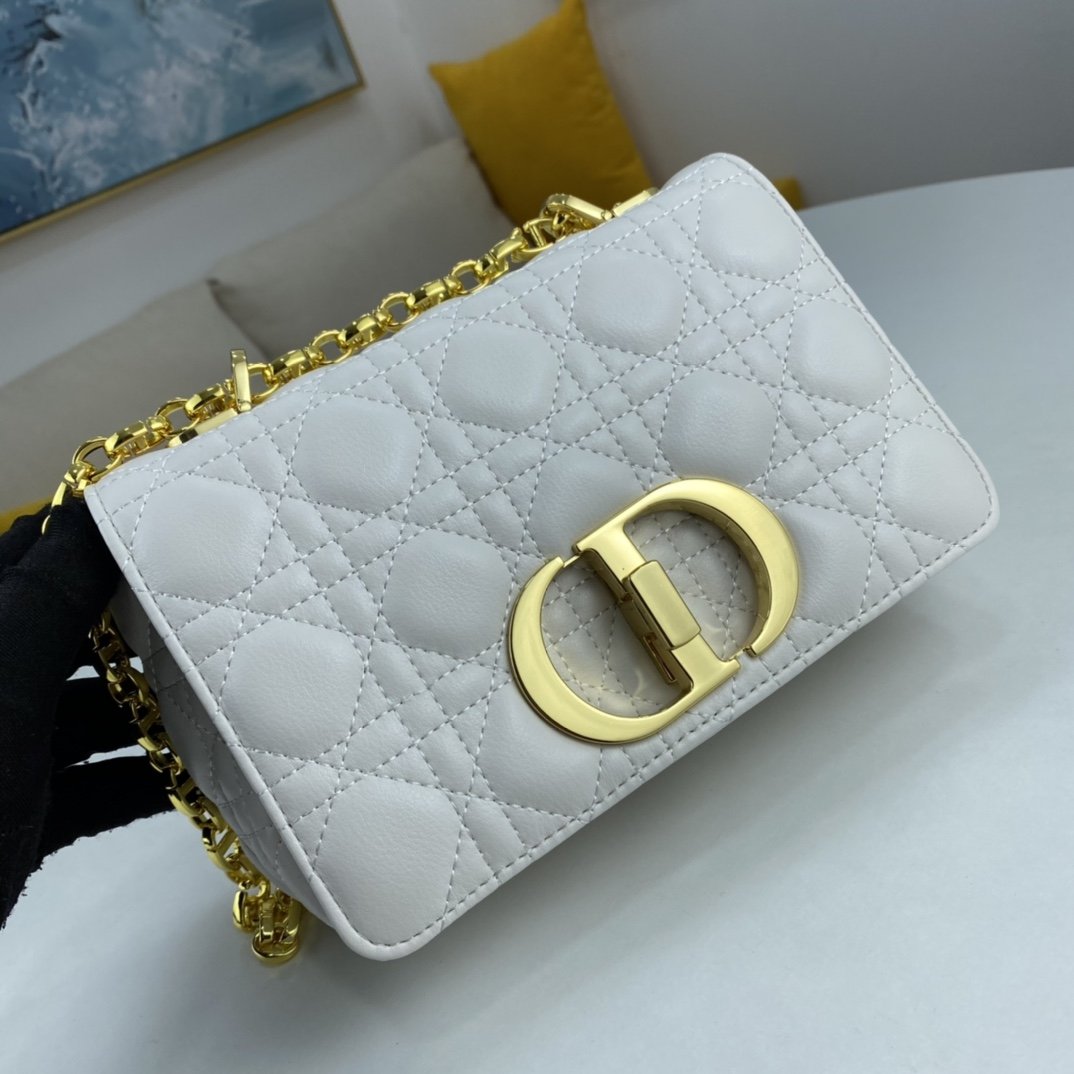 EN - New Arrival Bags DIR 070