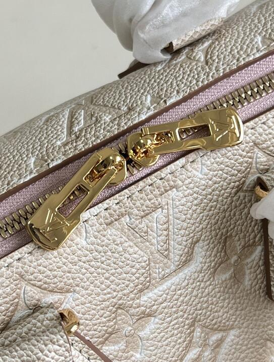 SAMC - LOV Bags - 1650