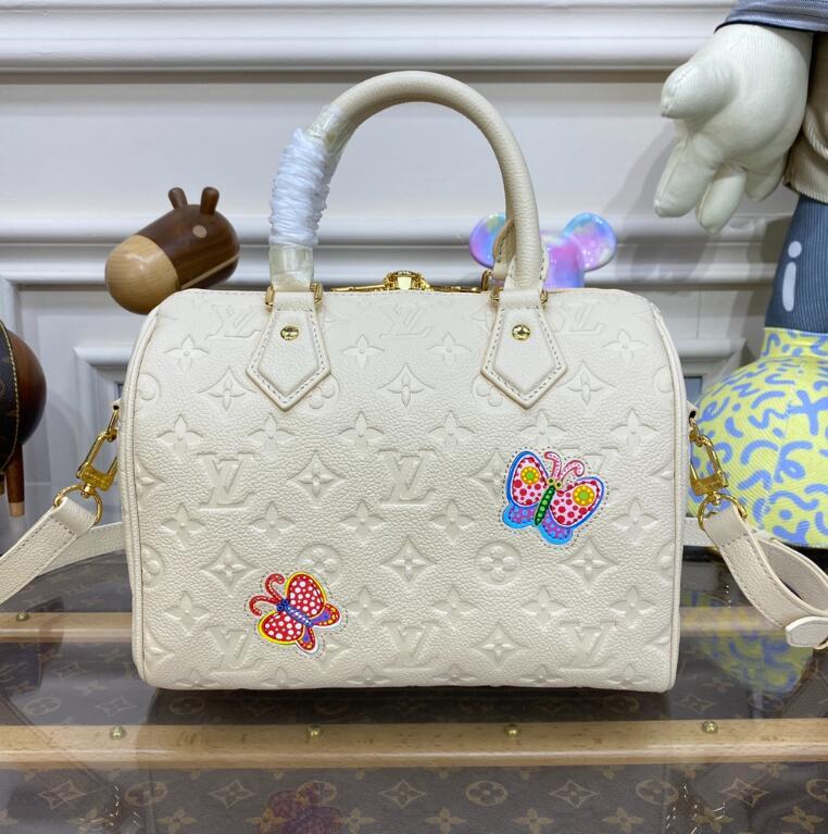 SAMC - LOV Bags - 984
