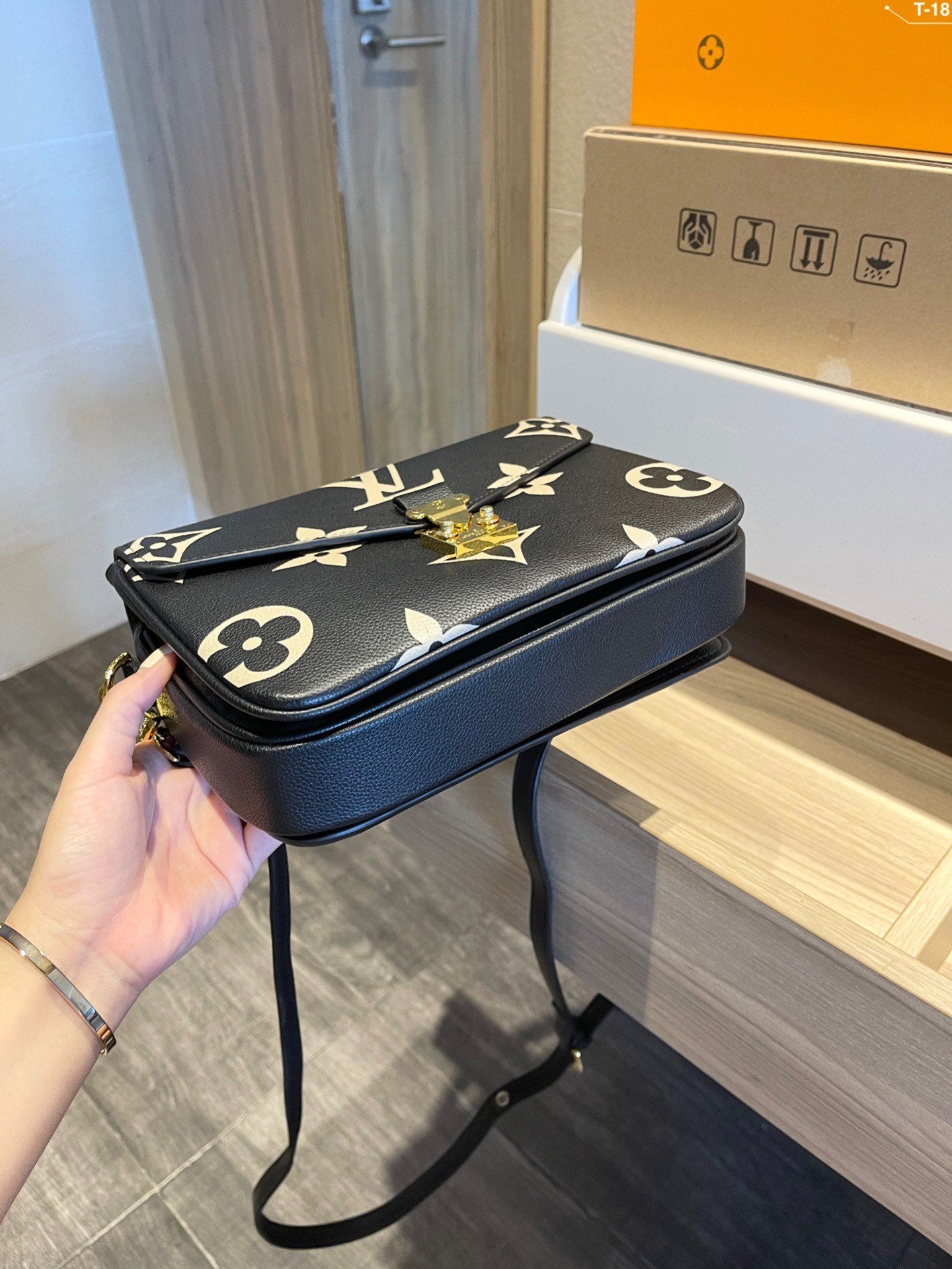 EN - New Arrival Bags LUV 503