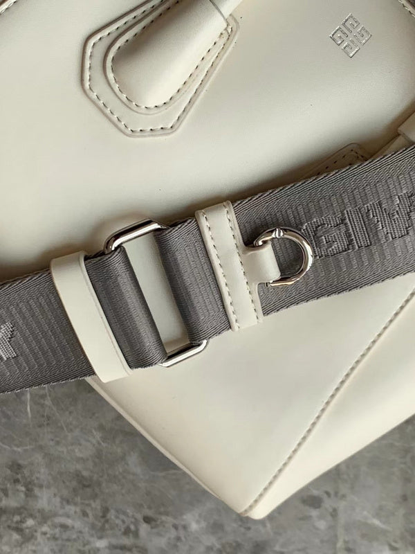 Satchel Bags - Mix2 Items - 152