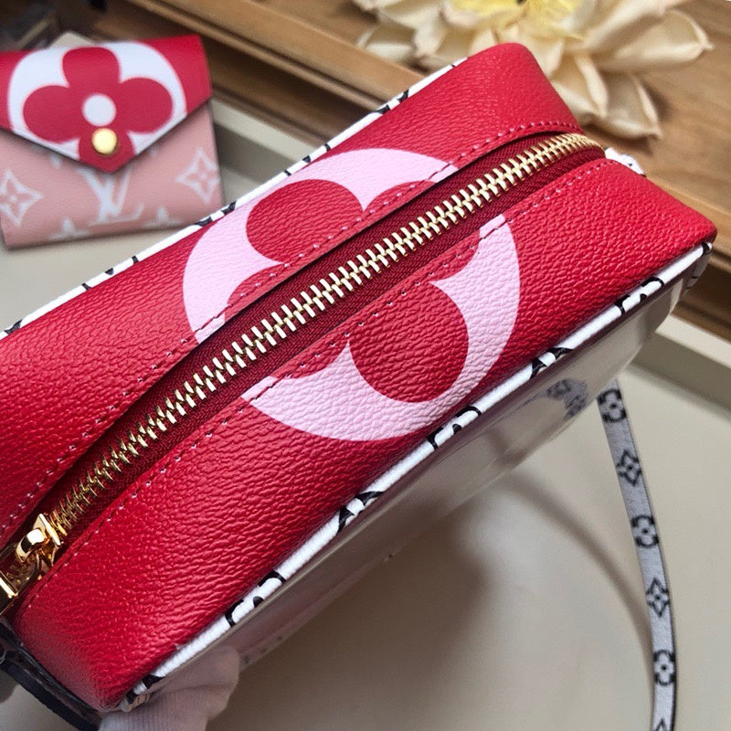 LOV2 Bags - Luxurious Bags  2028