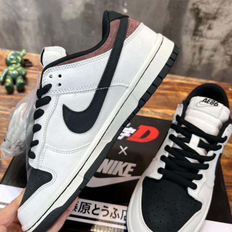 SAMC - NKE Shoes - 814